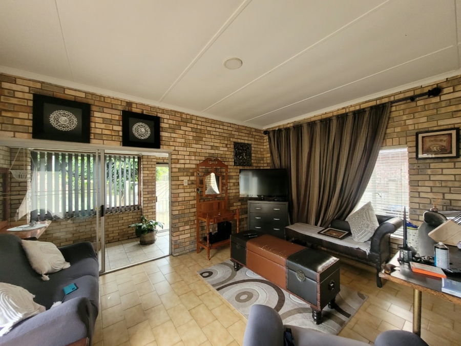 1 Bedroom Property for Sale in Aston Bay Eastern Cape
